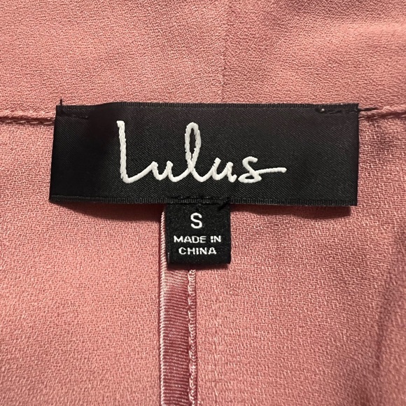 Lulu's Pink Wrap Robe with Self-Tie Belt - Picture 7 of 12